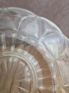 Grand plat ancien en verre ouraline – 31 cm