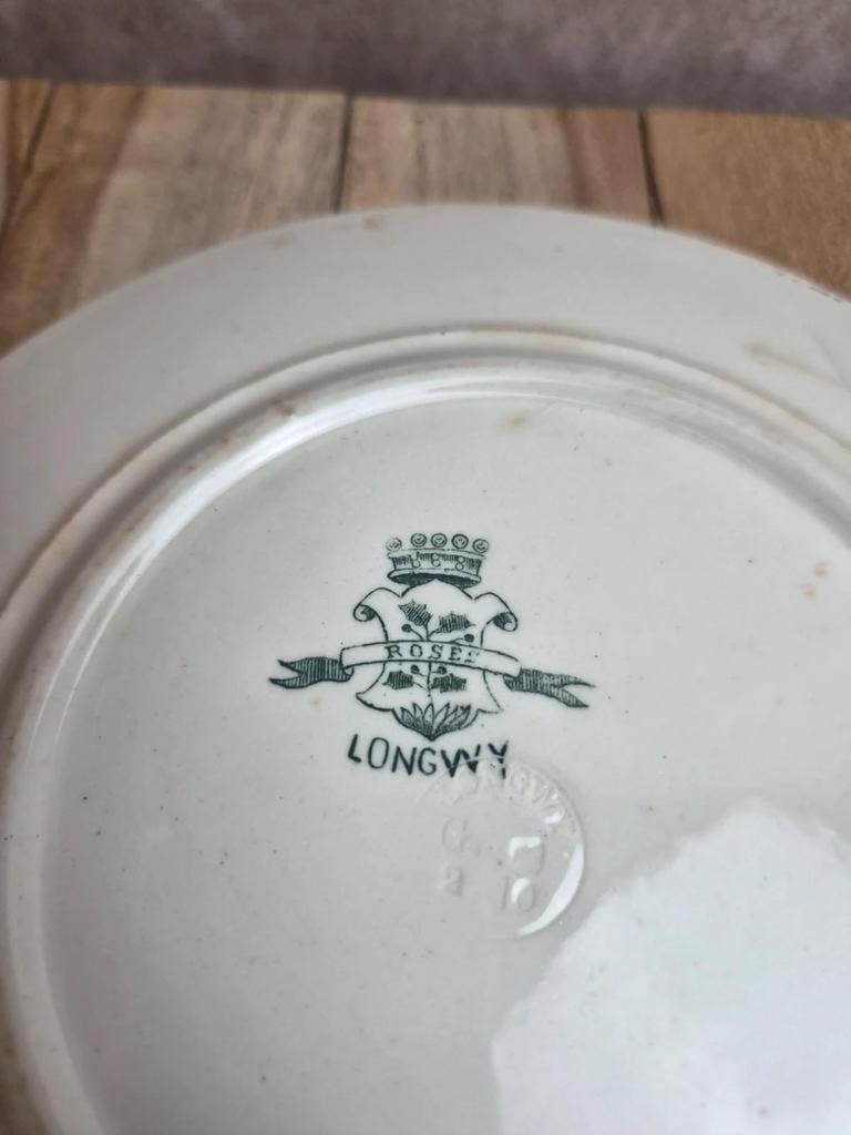 Tasse à chocolat Longwy La Samaritaine modèle Rose ancienne