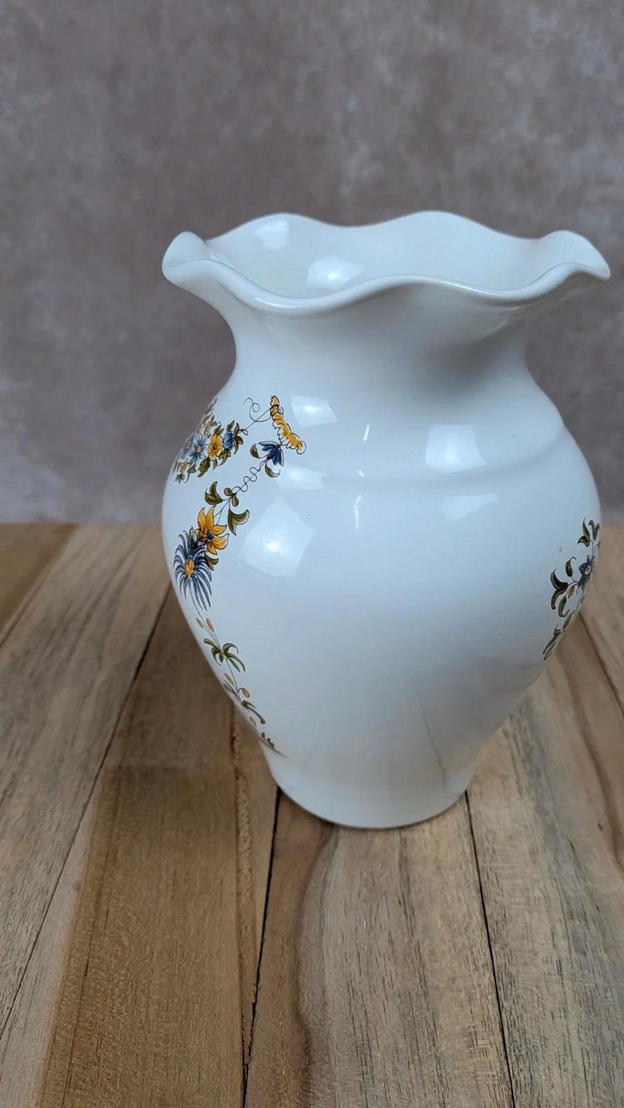 Vase faïence décor Moustiers style champêtre