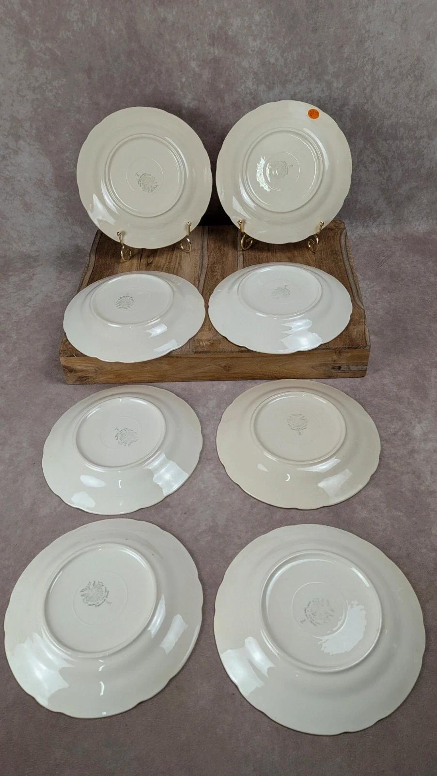 Lot de 8 assiettes à dessert anciennes Villeroy & Boch – frise dorée
