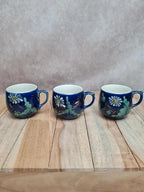 Service café vintage Digoin Sarreguemines bleu cobalt – 3 tasses + 3 soucoupes fleuries 🌼