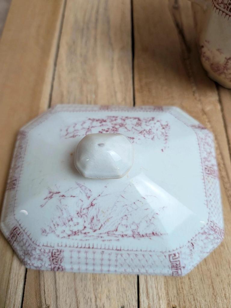 Sucrier ancien terre de fer Lunéville modèle Dentelle