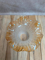 Abat-jour vintage en verre ambré irisé – tulipe
