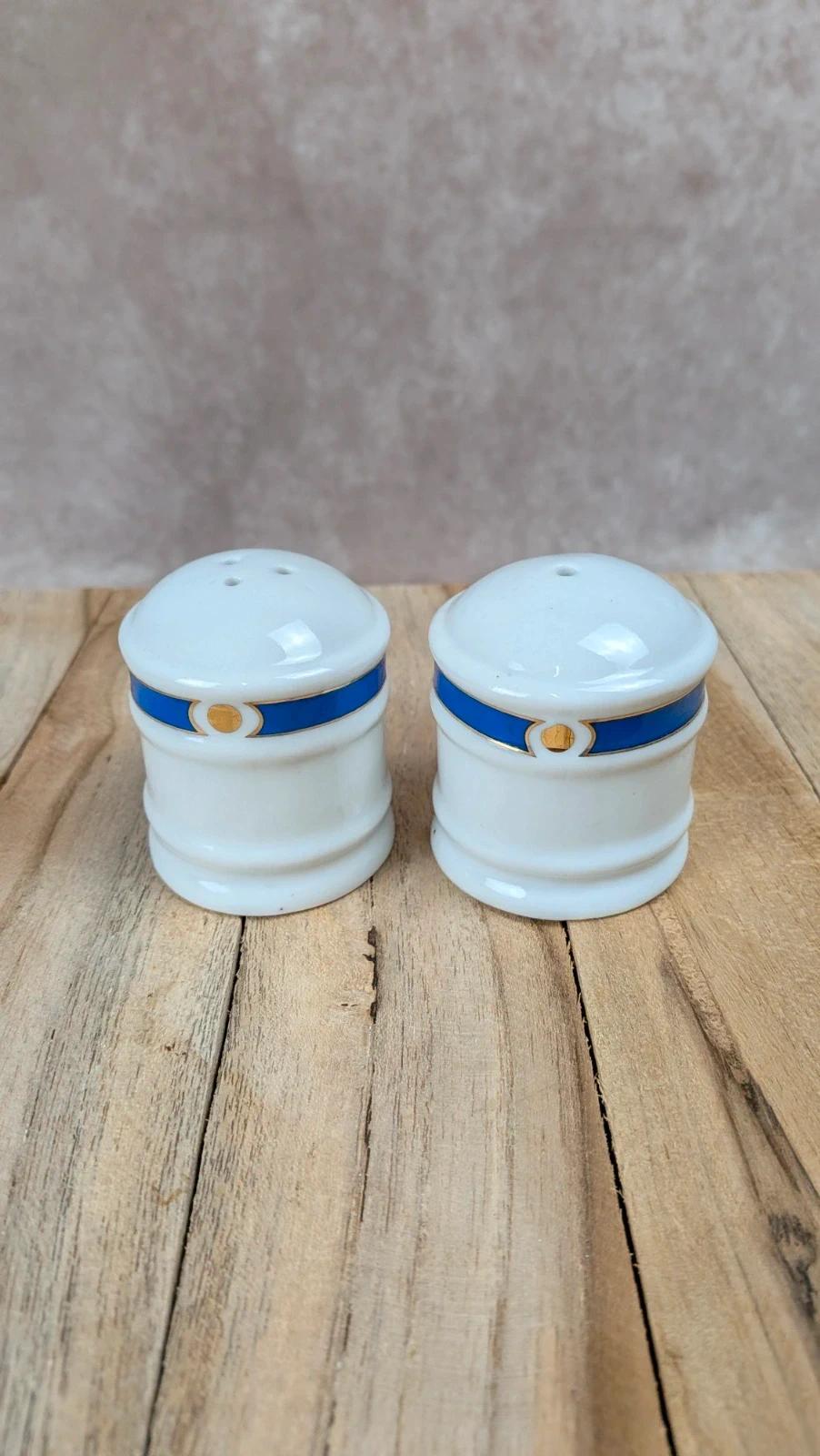 Salière & poivrière en porcelaine Philippe Deshoulières Sélection