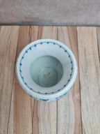 Petit vase vintage style Delft bleu blanc sur piédouche 🌿