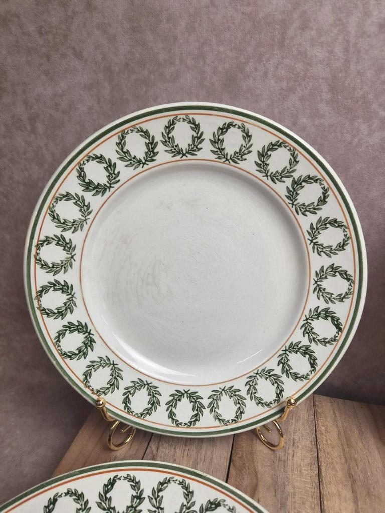 Lot de 8 assiettes à dessert Saint-amand Hamage modèle Marceau – faïence ancienne