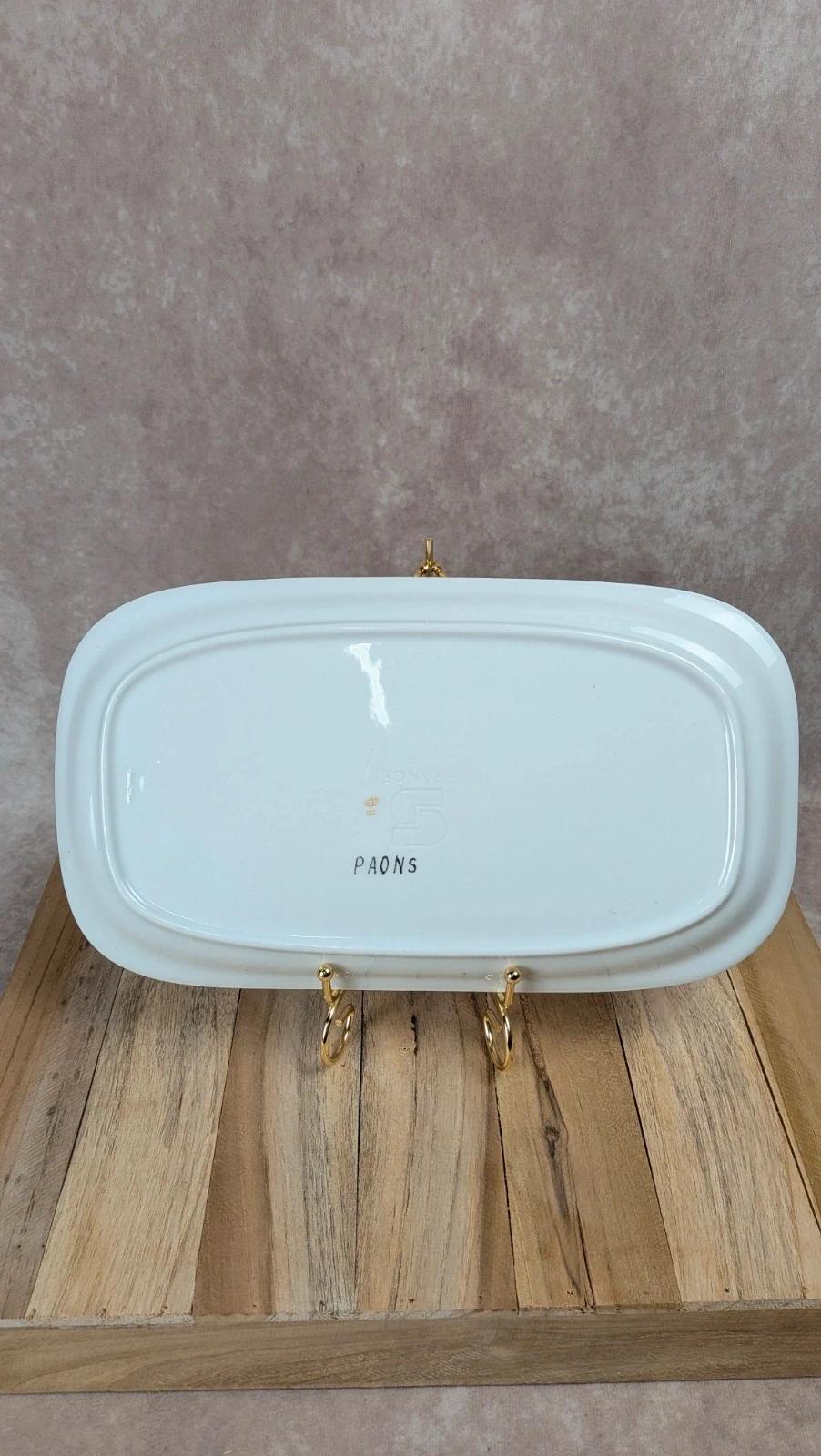 Plat ovale Sarreguemines – décor paons peint à la main