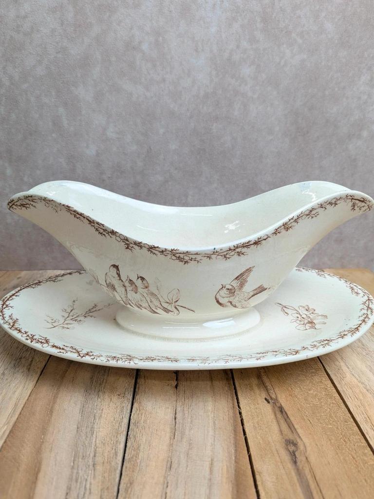 Saucière Terre de Fer Creil et Montereau Silva décor oiseaux