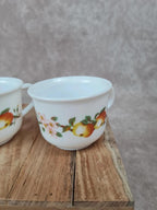 Lot de 3 tasses à café Arcopal – motif pommes vintage