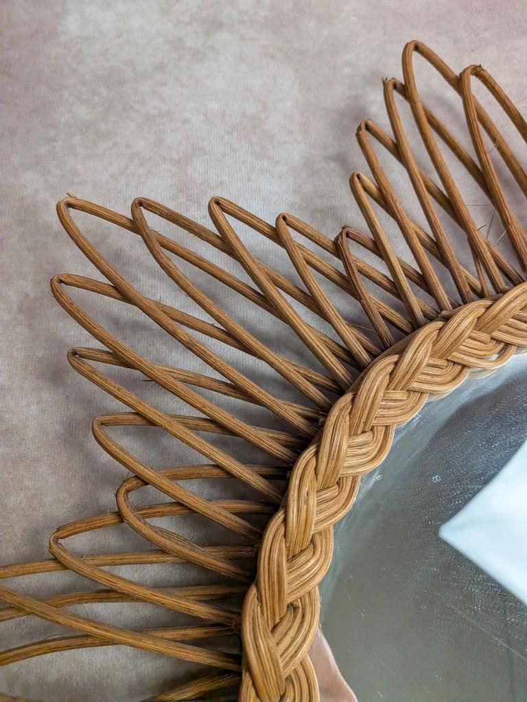 Miroir soleil vintage en rotin tressé années 70