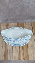 Saucière ancienne Boch décor bleu – charme campagne chic