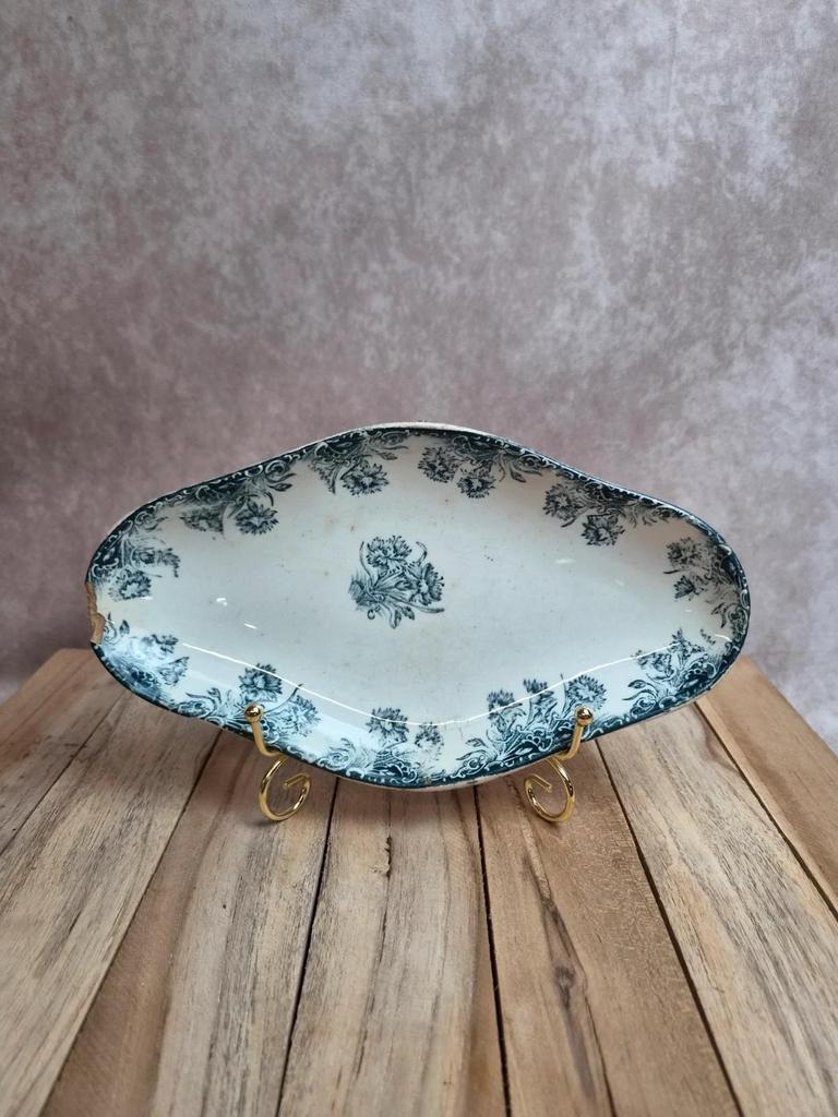 Ravier terre de fer Sté Amandinoise – modèle Oeillets – décor bleu ancien