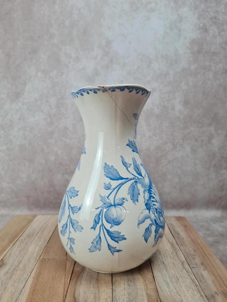 Grande cruche ancienne faïence bleu et blanc – style Sarreguemines / Creil-montereau – 29 cm