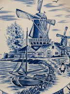 Grand plat décoratif mural bleu et blanc moulins style Delft 41 cm