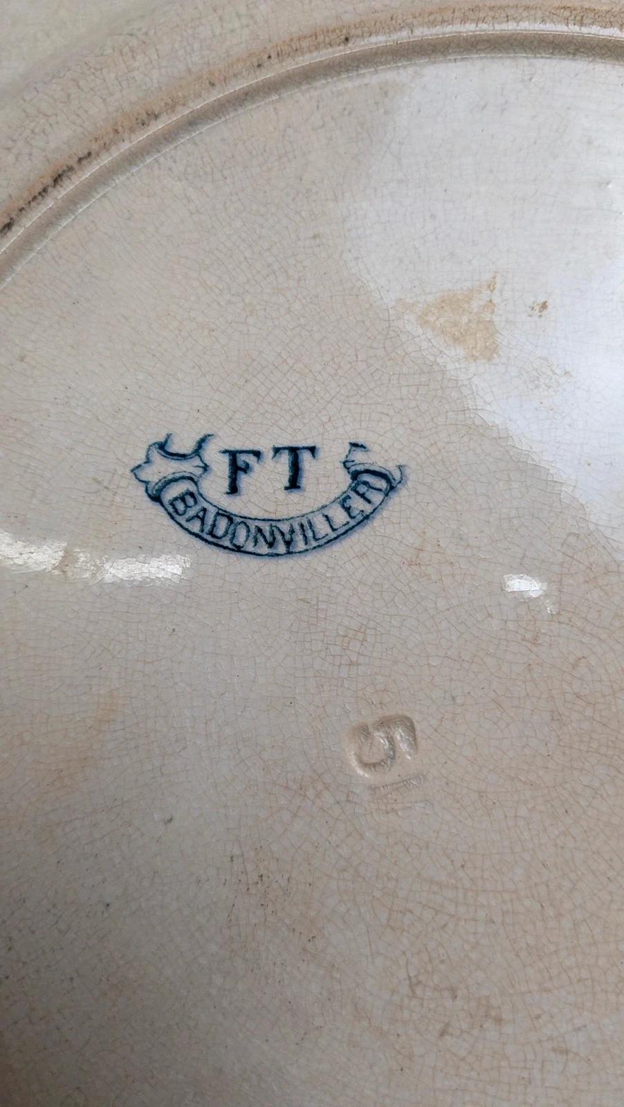 Plat ancien en terre de fer Badonviller modèle turc