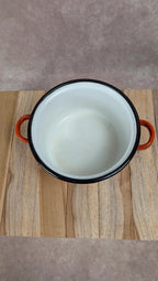 Petite cocotte vintage en fonte émaillée