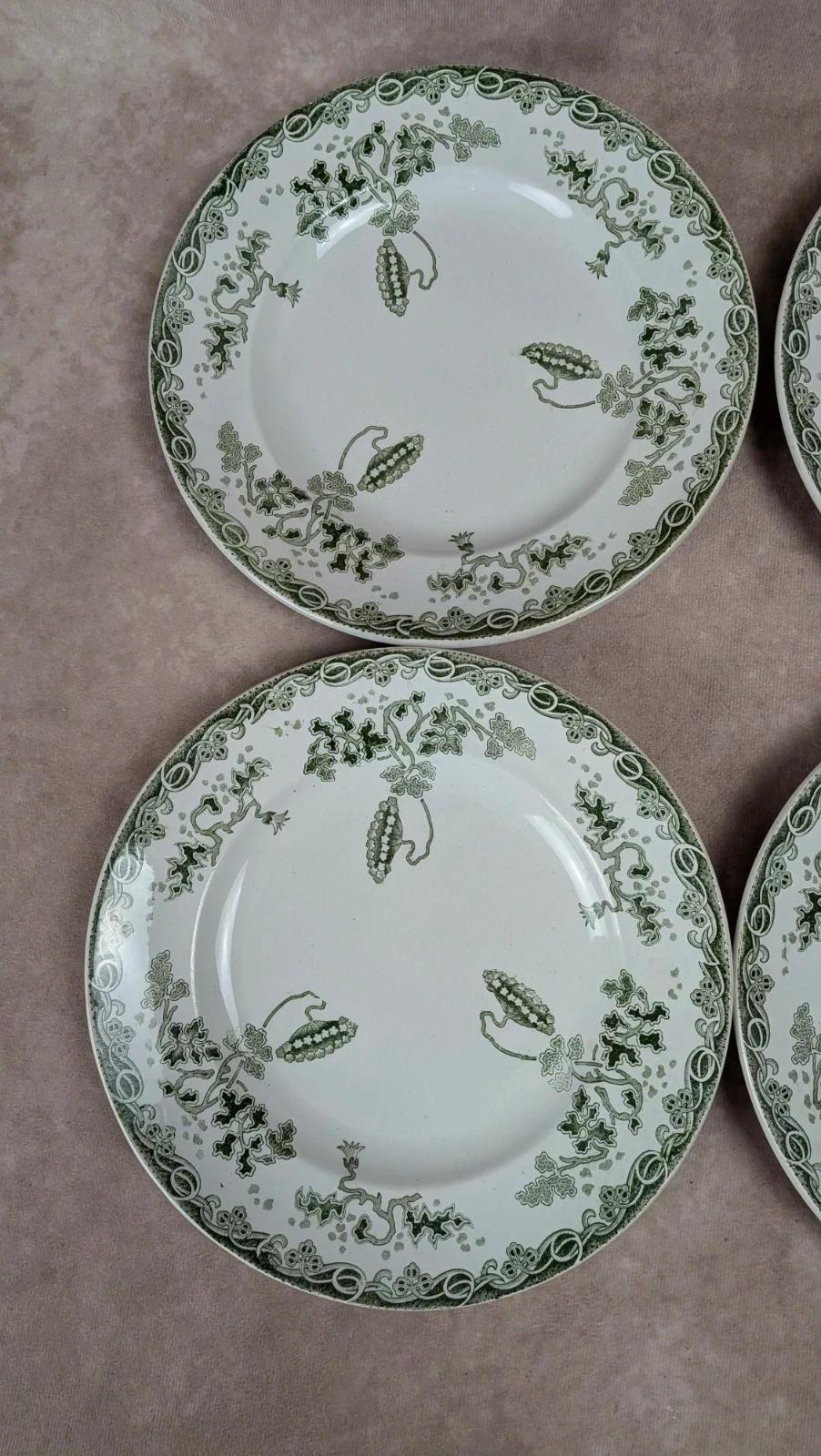 Lot de 4 assiettes plates anciennes Saint-amand – Terre de fer – Modern Style