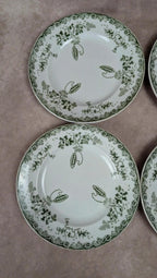 Lot de 4 assiettes plates anciennes Saint-amand – Terre de fer – Modern Style