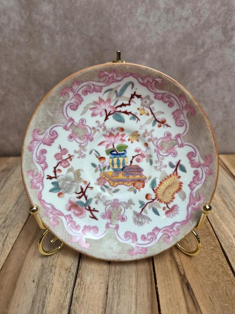 Sous-tasse ancienne Hb English Porcelain – décor floral romantique – porcelaine anglaise