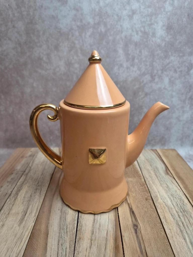 Théière vintage Artichaut I.c.b. France rose pêche et dorures