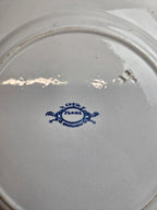 Grand plat terre de fer Creil & Montereau – modèle Flora – 30,5 cm