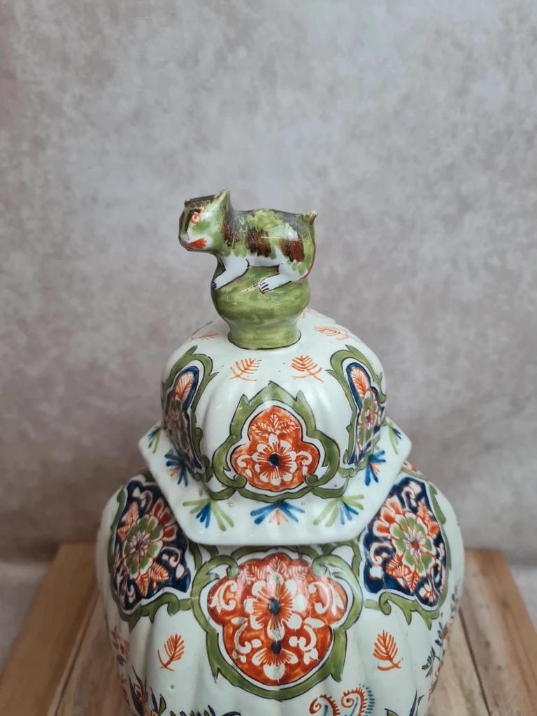Potiche couverte ancienne faïence Desvres Fourmaintraux Xixe décor chinoiserie chien de Fô