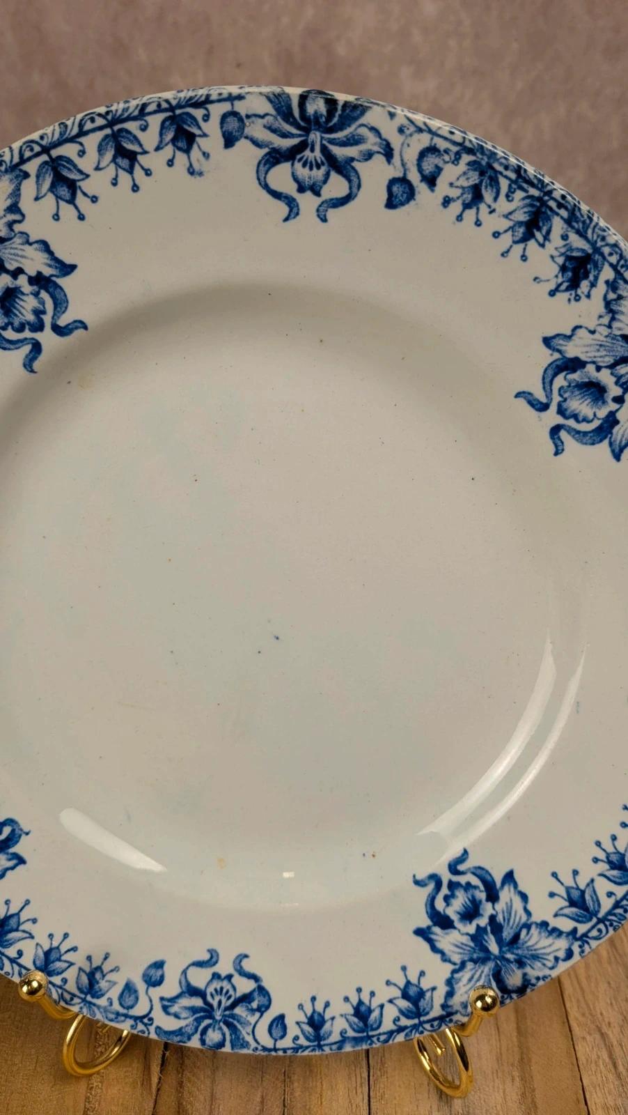Assiette plate Saint-amand & Hamages – Modèle Orchidées