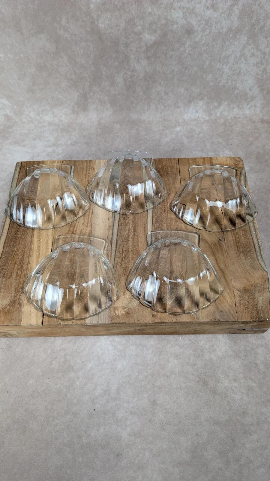 Lot de 5 coquilles en verre Sovirel France