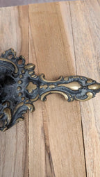 Bougeoir rat de cave ancien en bronze – style baroque