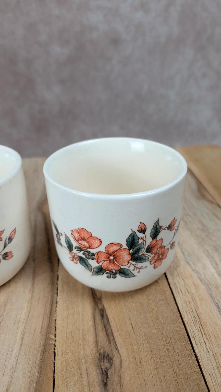 Lot de 3 tasses anciennes en céramique décor floral