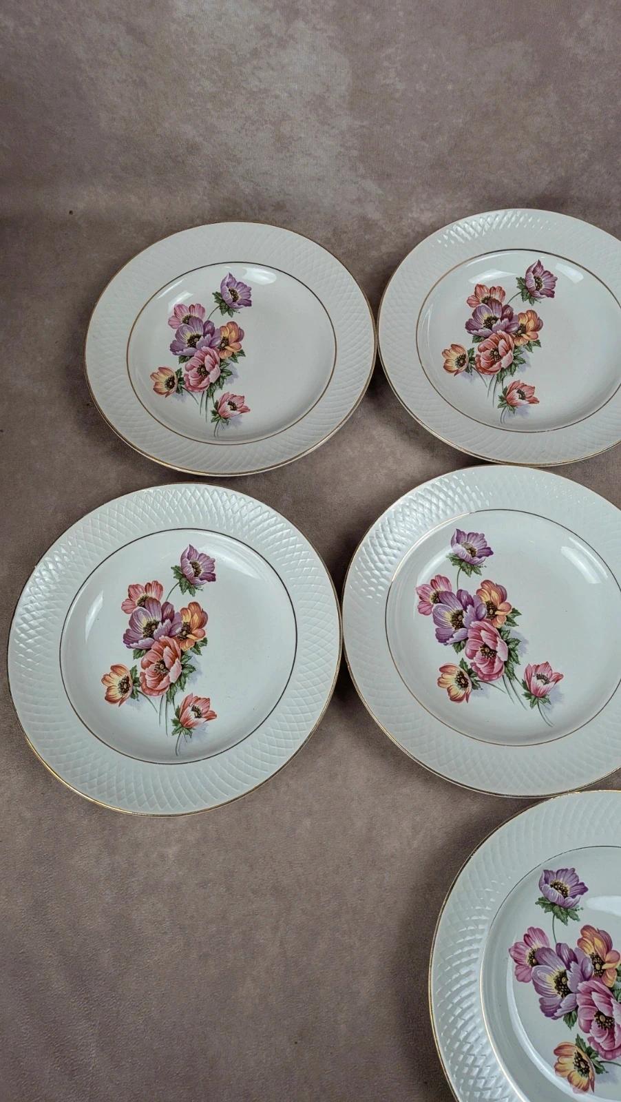 Lot de 11 assiettes creuses Trieste – Moulin des Loups