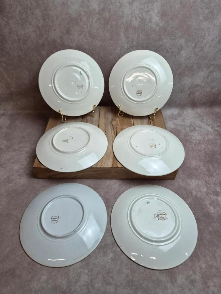 Lot de 6 assiettes à dessert anciennes Longwy – Modèle Violettes – Décor polychrome Art nouveau