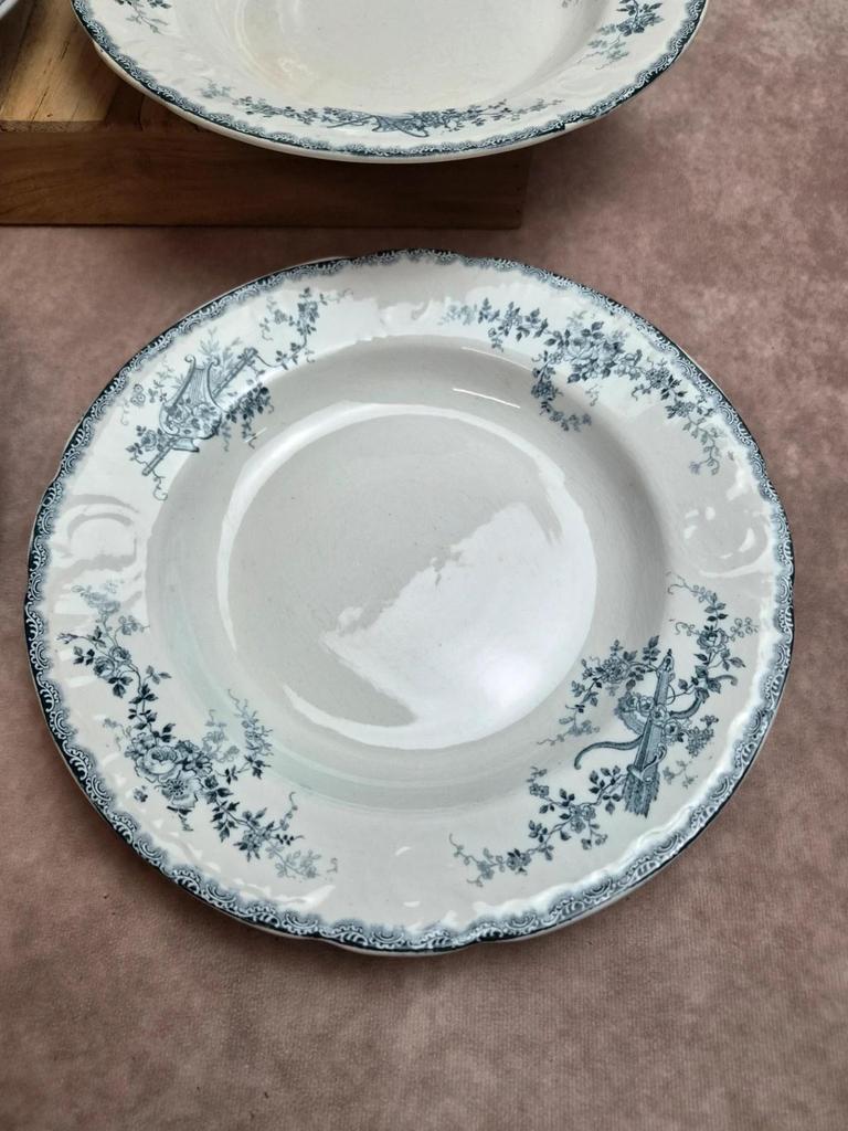Lot de 6 assiettes creuses Terre de Fer Hippolyte Boulenger Choisy-le-roi modèle Rochambeau