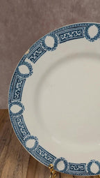Assiette ancienne en terre de fer Salins modèle Saïda décor bleu