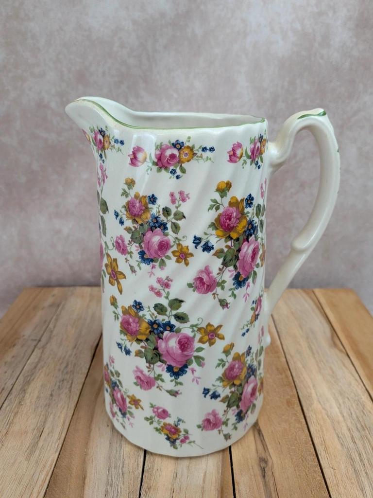 Grand pichet Fleury Staffordshire – décor floral anglais