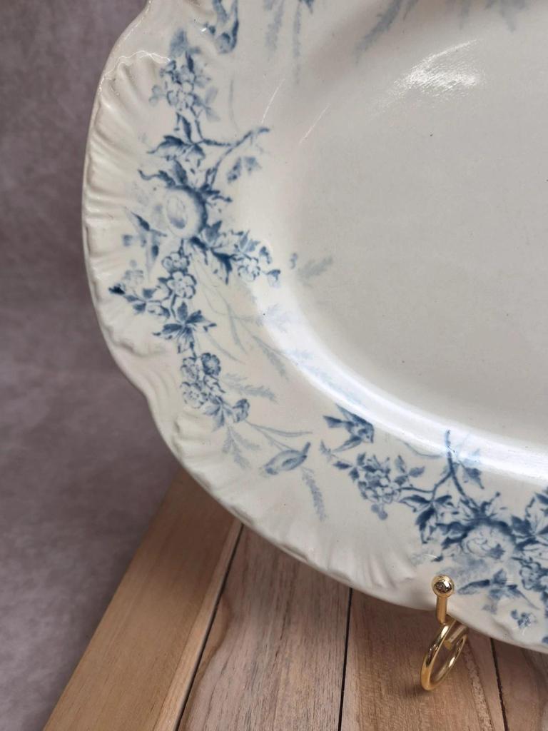 Grand plat ovale Terre de Fer Creil et Montereau Linotte – Xixe