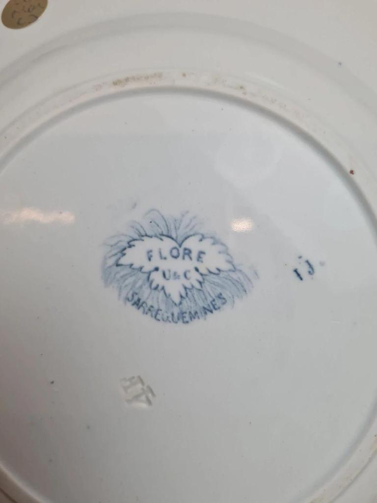 Assiette creuse ancienne Sarreguemines modèle Flore 🌿💙