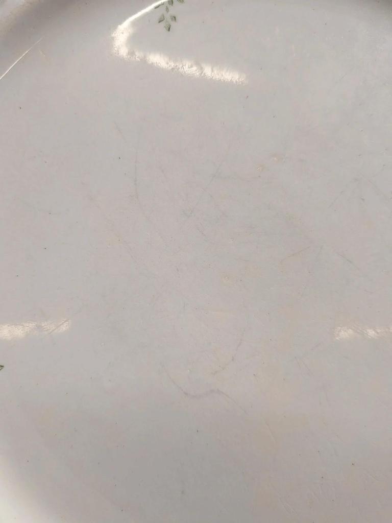 Lot de 4 assiettes plates anciennes Terre de fer Saint-amand Lebacqz & Bouchart – Watteau