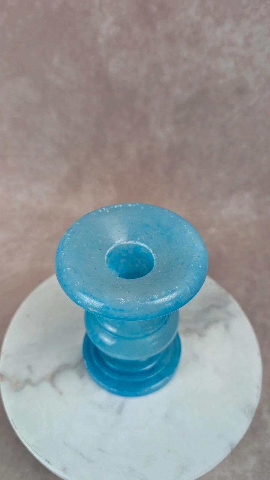Bougeoir ancien en albâtre bleu