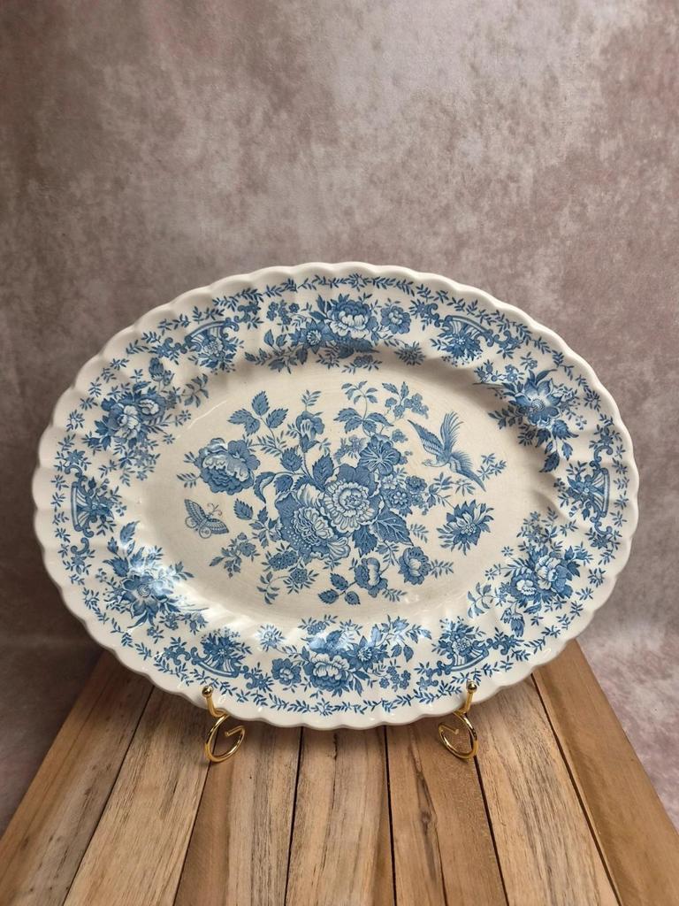 Grand plat ovale vintage Myott Meakin – Décor floral bleu et oiseaux – 38 cm