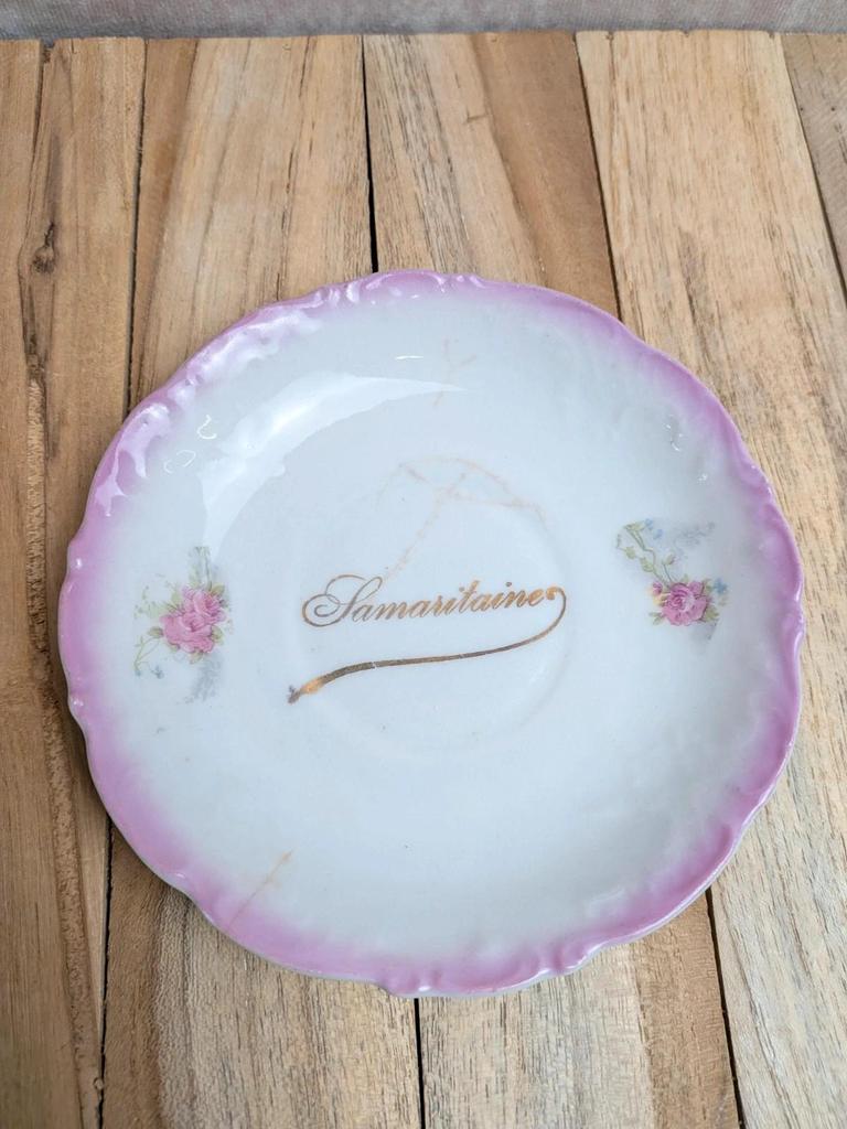 Tasse et soucoupe anciennes en porcelaine de Saxe – La Samaritaine