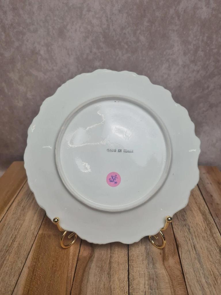 Assiette barbotine fraises relief – Made in Italy – décor champêtre 🍓