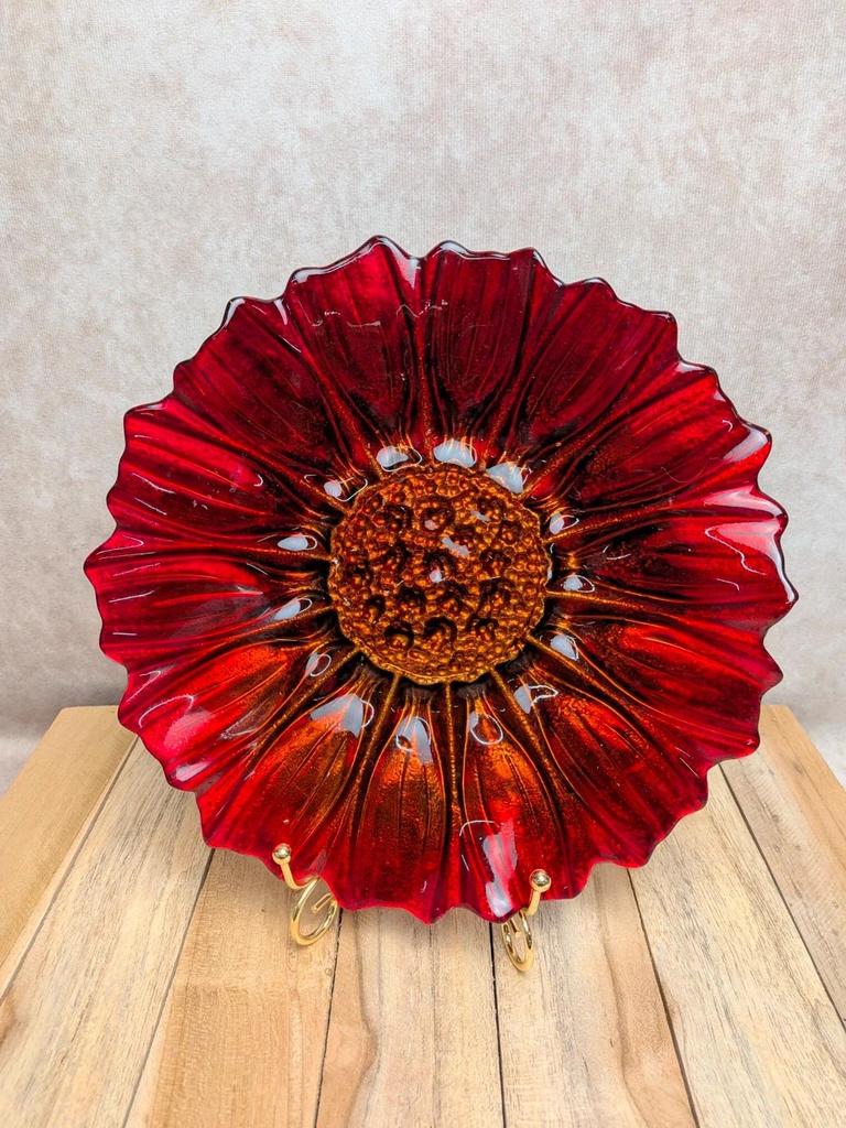 Assiette vintage en verre rouge ambré