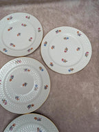 Lot de 10 petites assiettes en porcelaine fleurie et dorée vintage