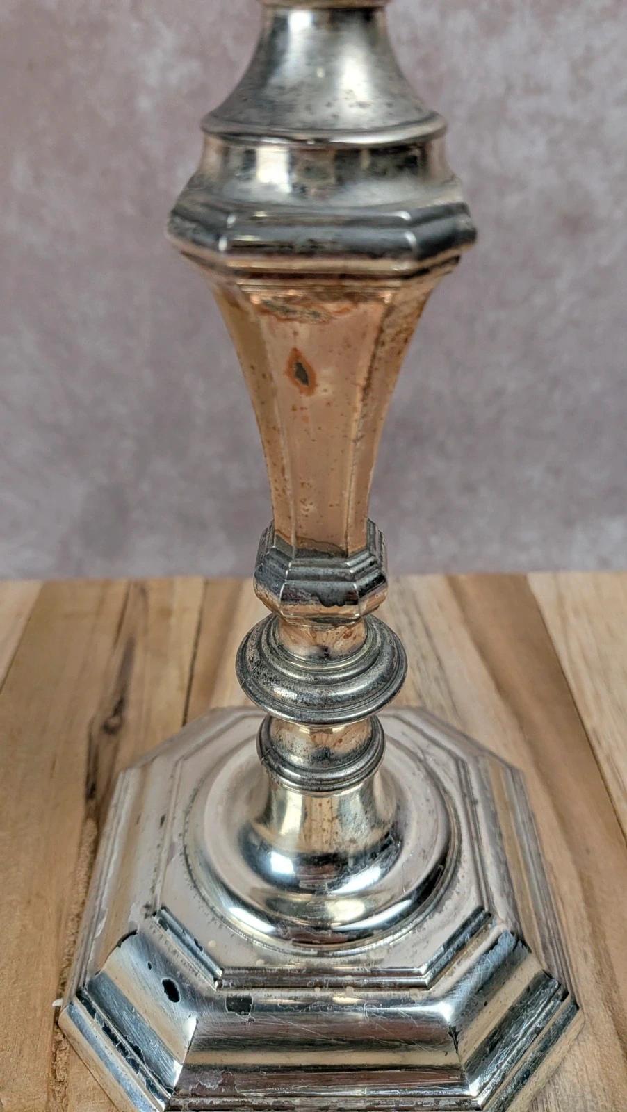 Bougeoir ancien en métal argenté