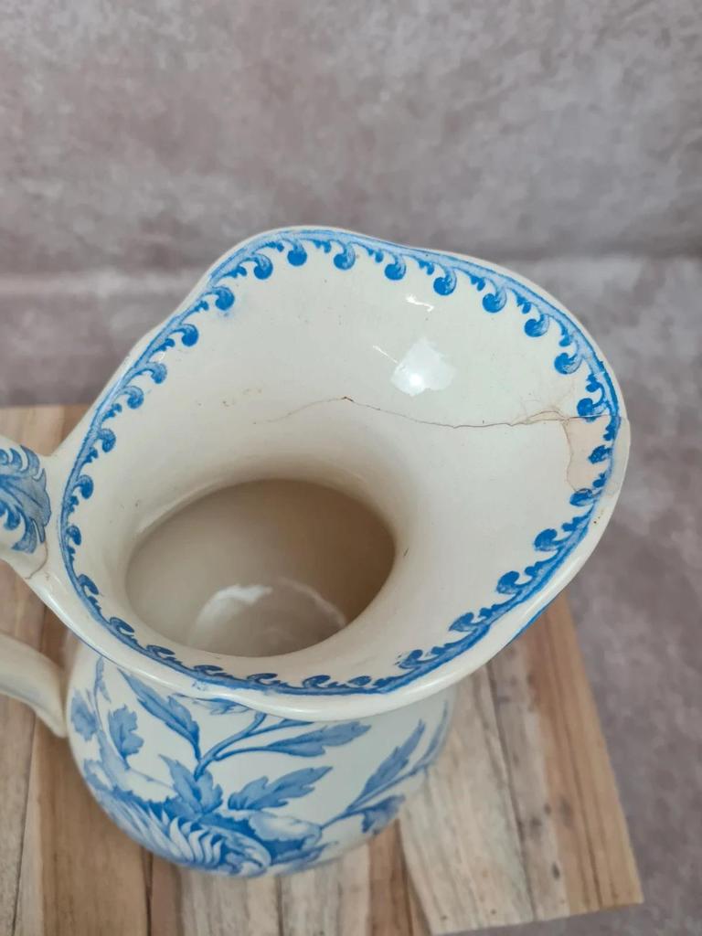 Grande cruche ancienne faïence bleu et blanc – style Sarreguemines / Creil-montereau – 29 cm