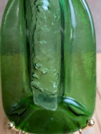 Soliflore mural en verre vert – style Art déco