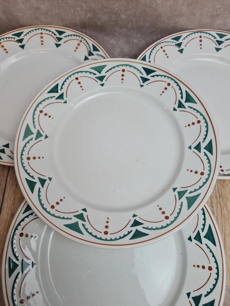 Lot 4 assiettes plates anciennes Badonviller Lunéville modèle Succao vert & brun