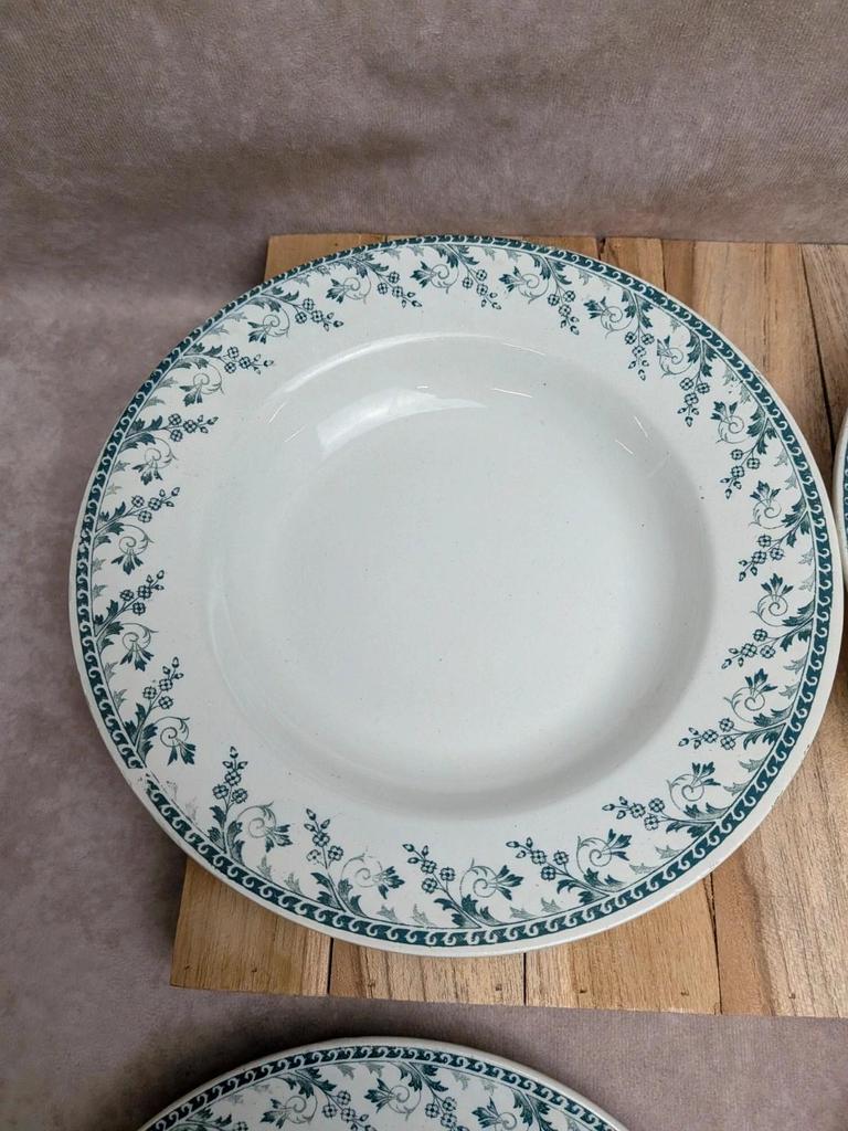 Lot de 4 assiettes creuses Terre de Fer Montigny Gien