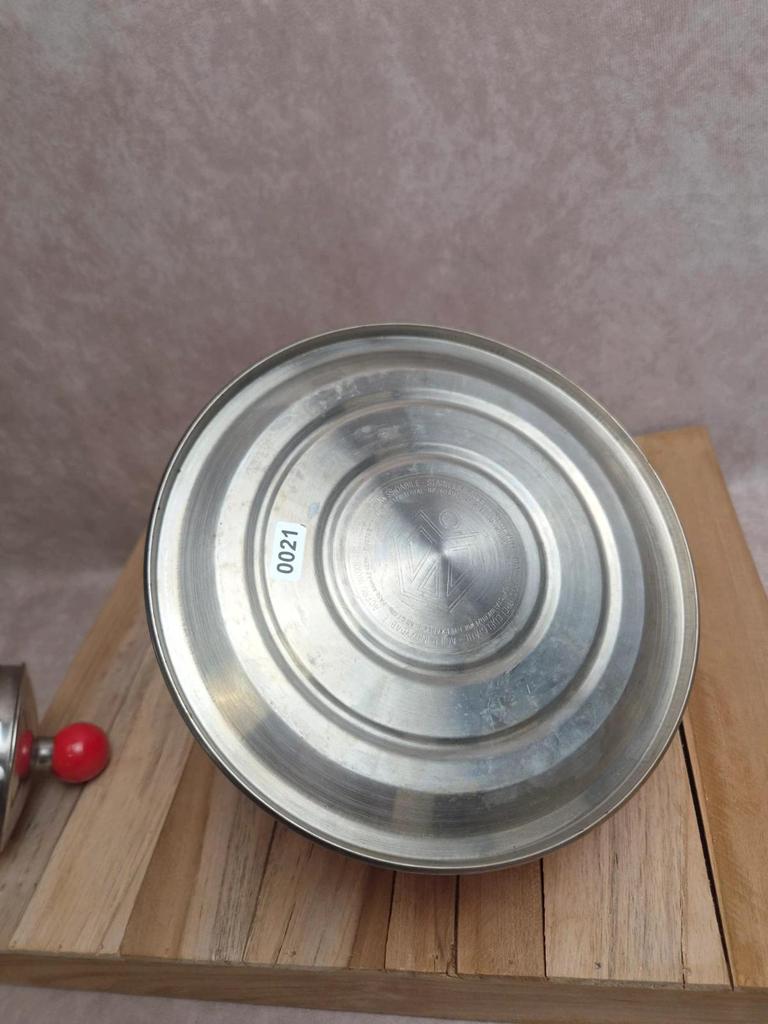 Bouilloire vintage rouge en acier inoxydable – 2,5 L